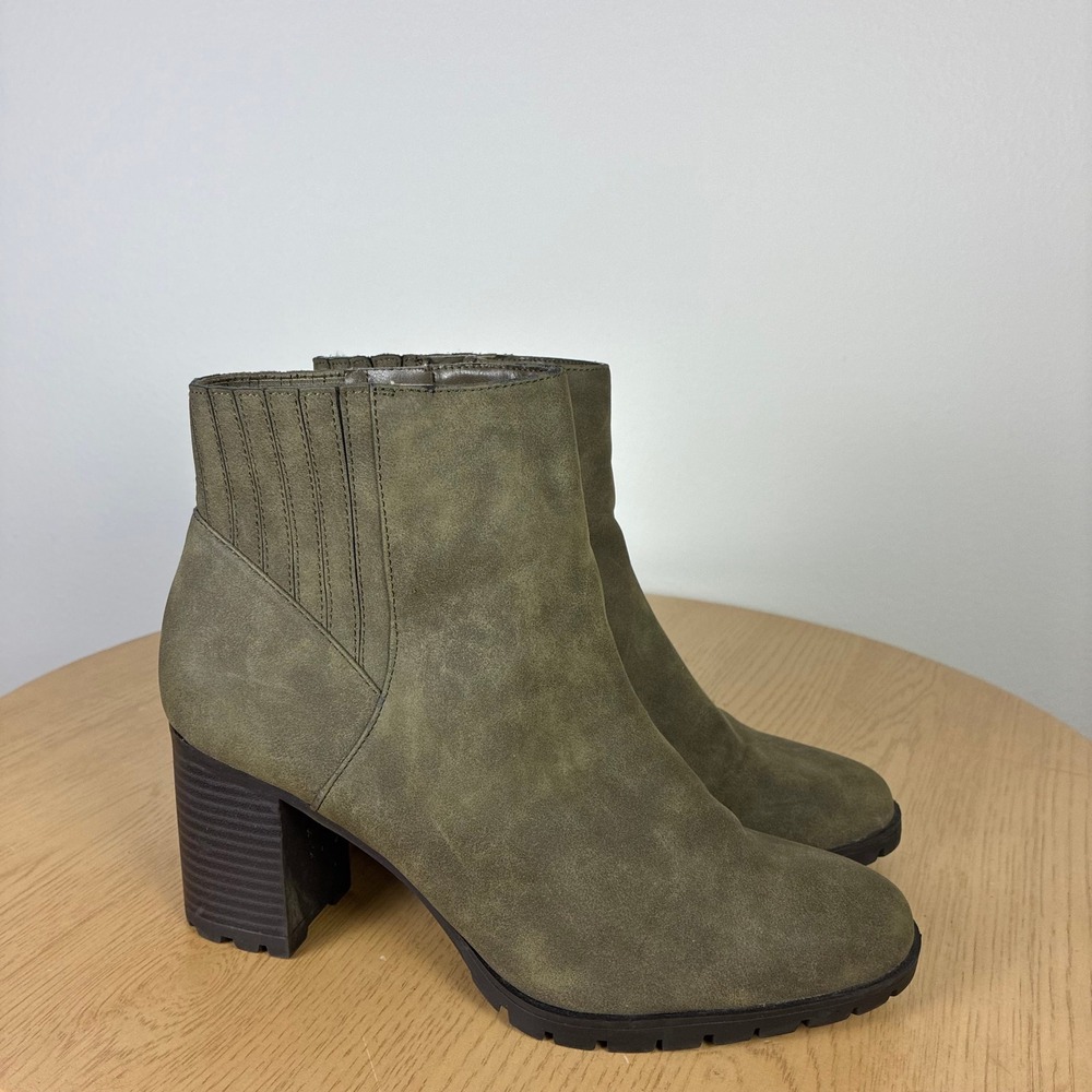 Kelly & Katie Olive Faux Suede Block Heel Lug Sole Ankle Boots Women's 8.5 Fall